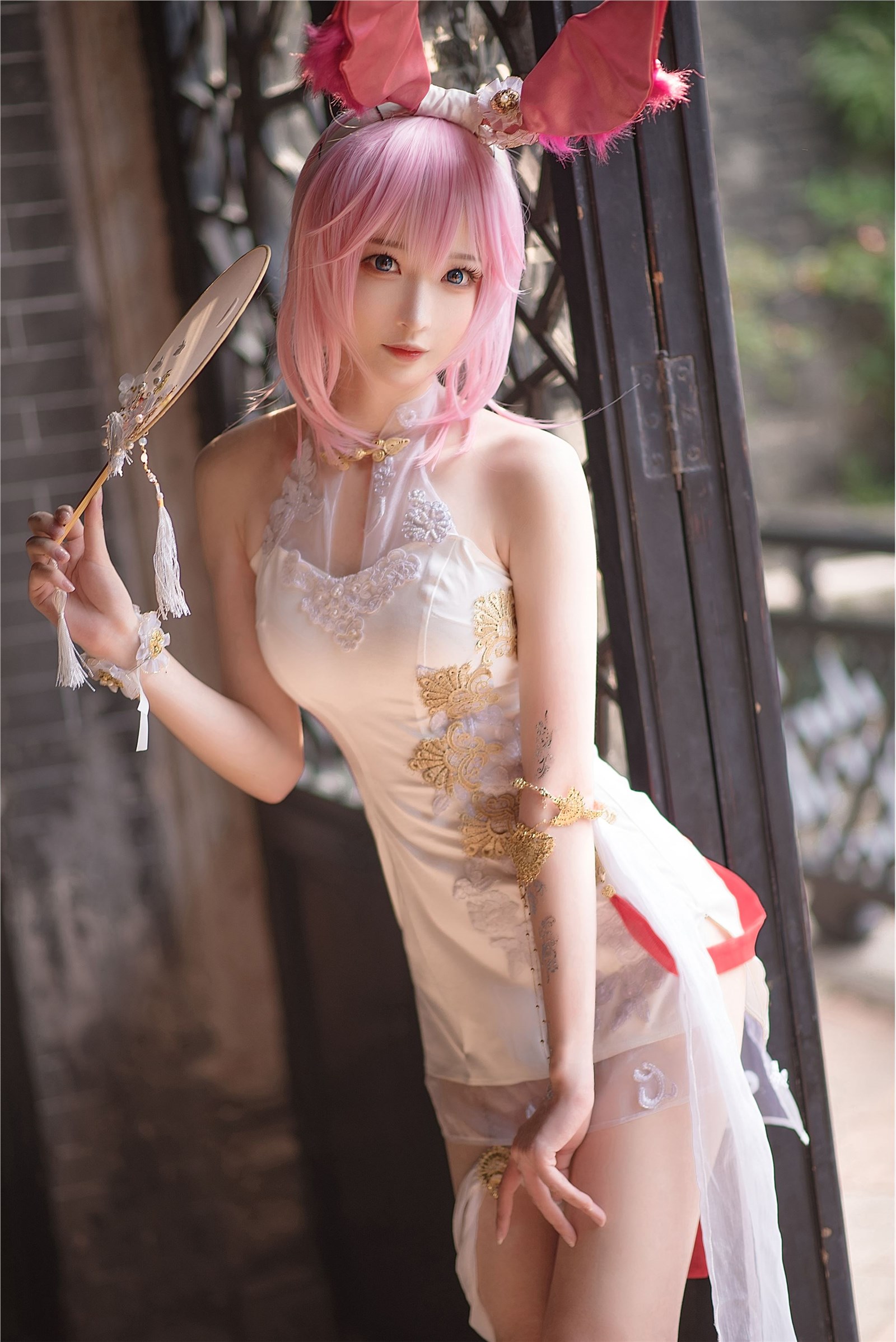 2023-1-21 Messie Huang - Yae Sakura Chinese dress(14)